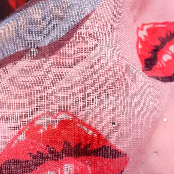 Juicy Couture Pink Lip Scarf with Rhinestones - Picture 5 of 6